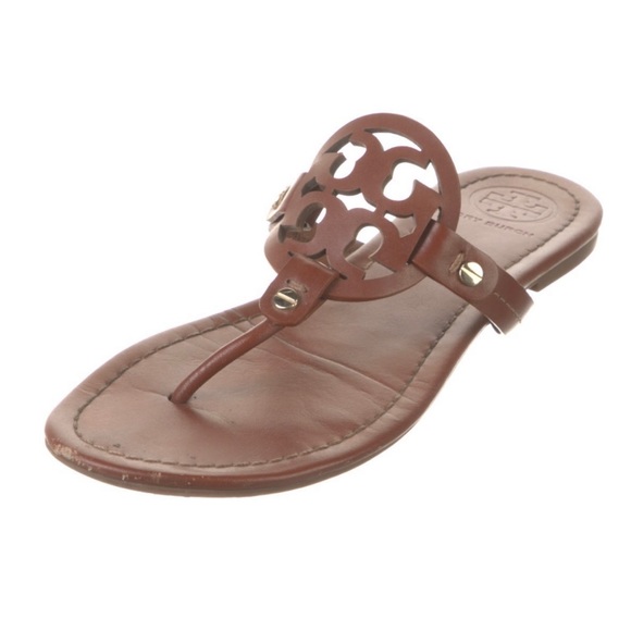 COPY - EUC Tory Burch Sandals - Picture 3 of 5